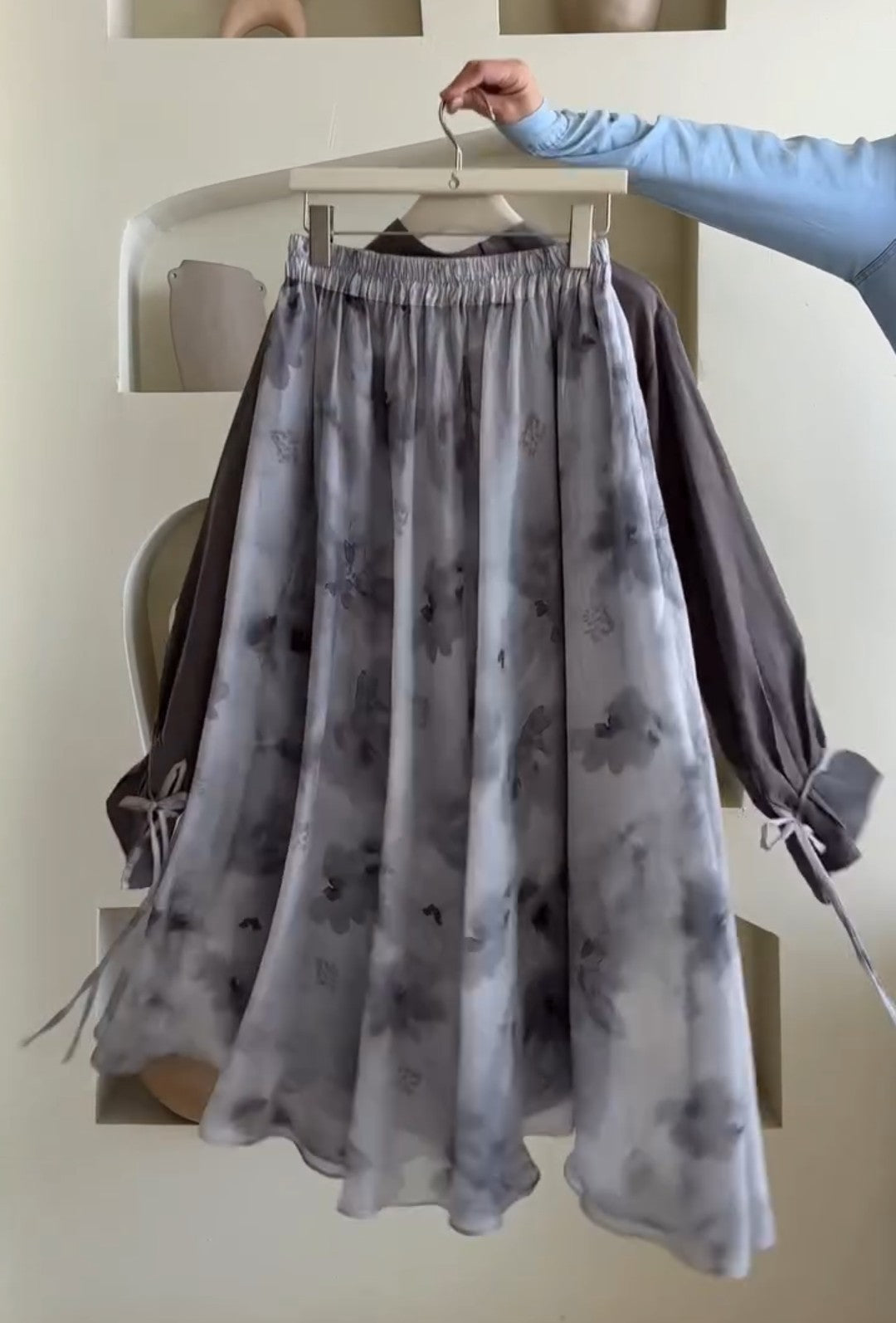 Printed skirt with shirt